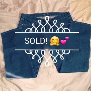 NWOT Old Navy The Diva Bootcut Jeans SIZE 8 short